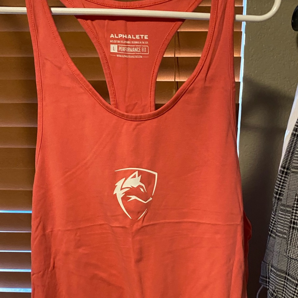 Alphalete stringers size large